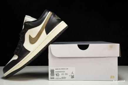 Hyperoad 1 Low Jordan 0823